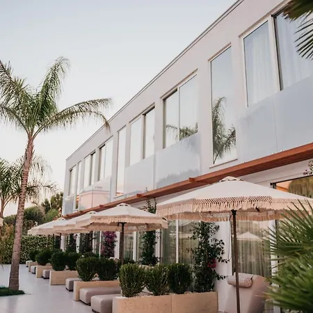 Elite Bay Durres Hotell 4*