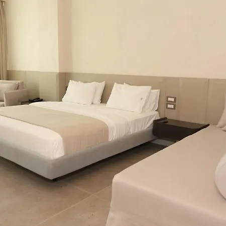 Elite Bay Durres Hotel 4*
