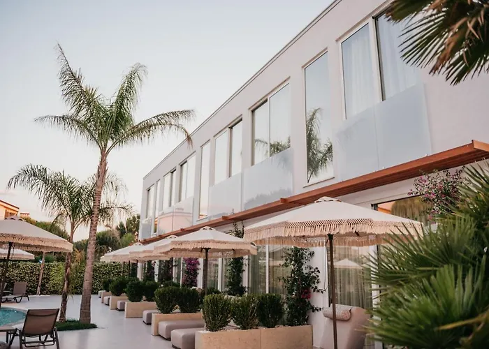 Elite Bay Durres Hotel 4*