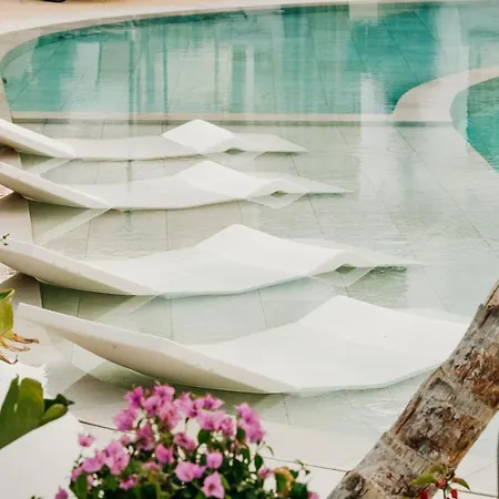 ホテル Elite Bay Durres 4*