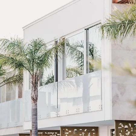 Elite Bay Durres Hotel