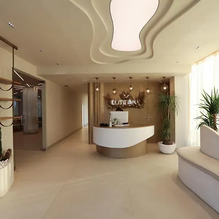 Elite Bay Durres ホテル