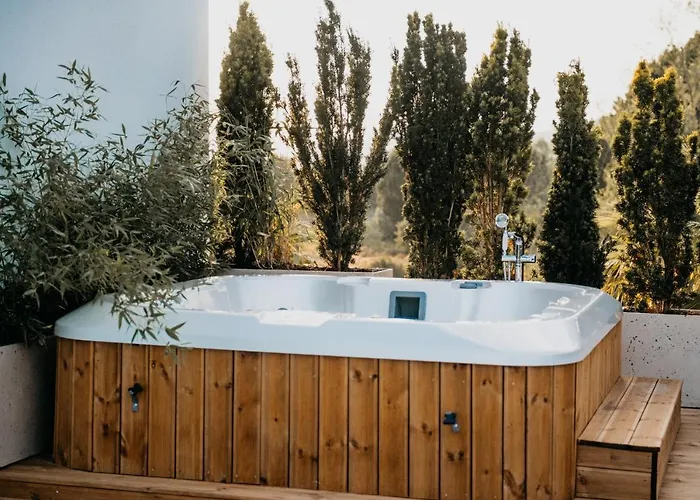 Elite Bay Durres Hotel 4*