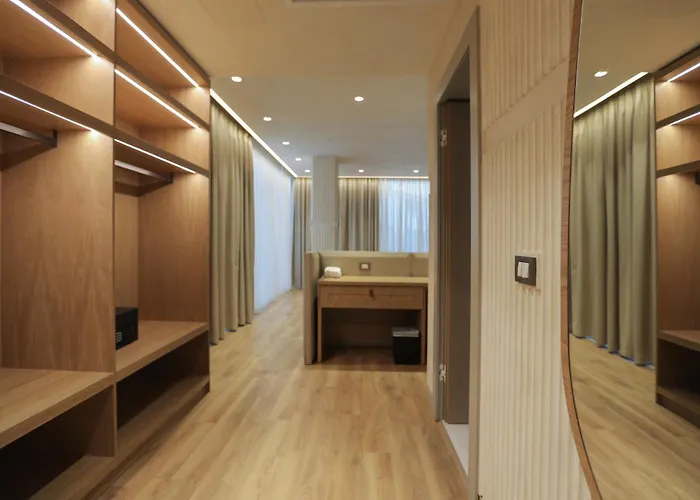 Elite Bay Durres 4* Lalez