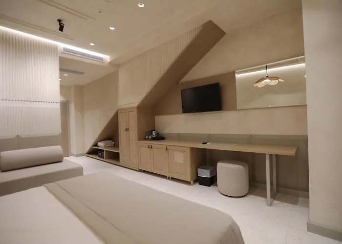 Elite Bay Durres Hotel 4*